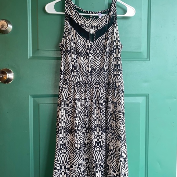 Xhilaration size medium ladies lightweight dress - Picture 2 of 7